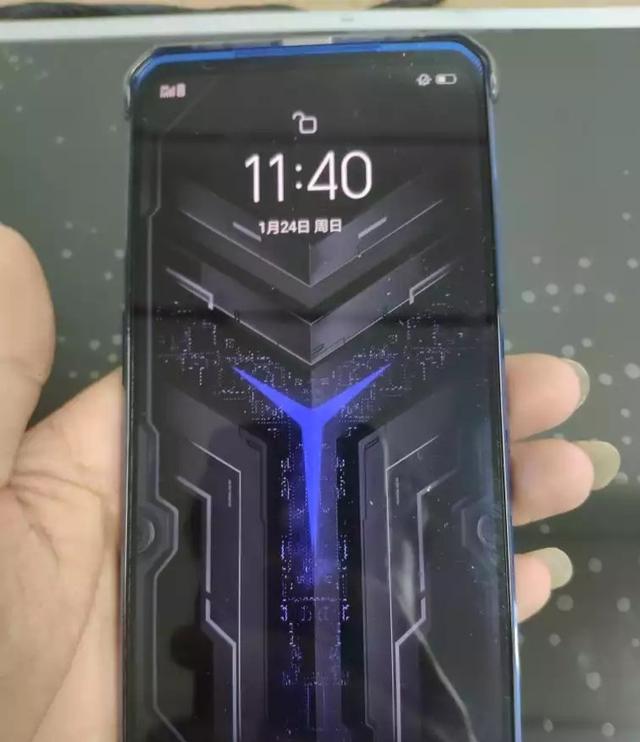 拯救者電競手機(jī)Pro