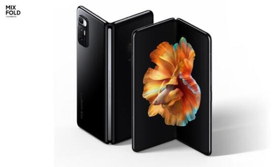 米系首款折疊屏手機：小米MIX FOLD萬元機