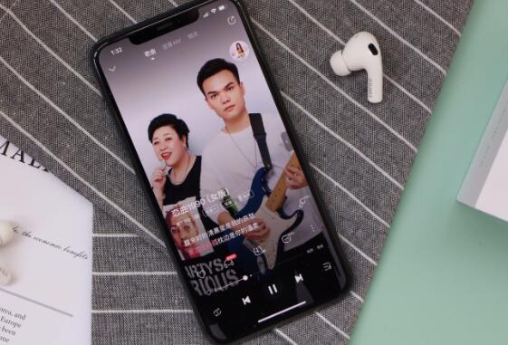 漫步者LolliPods Pr藍牙耳機：無線降噪媲美蘋果