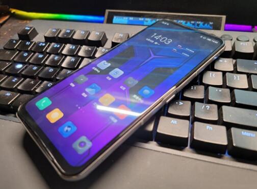 Pro 90W+驍龍888，拯救者電競手機2也太炸了