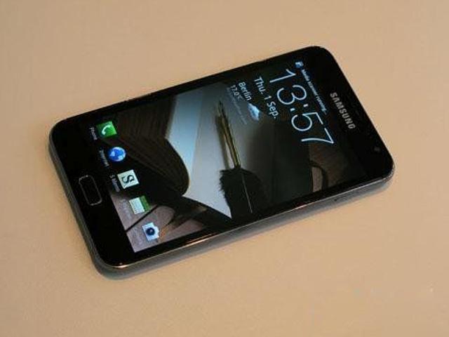 手機充電充不進怎么辦？ 延長手機電池使用時間小技巧