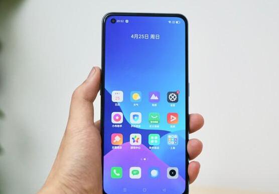 OPPO官方宣布與“國(guó)漫之光”《伍六七》達(dá)成合作推出IP聯(lián)名禮盒