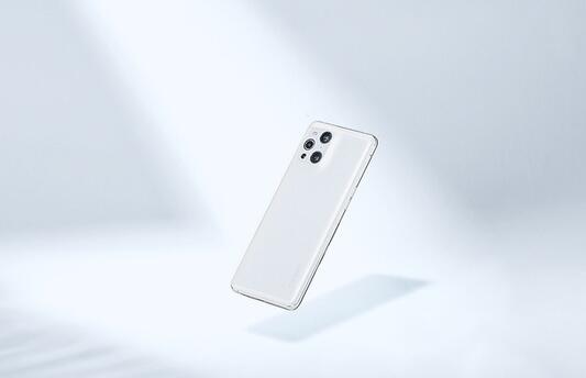 OPPO Find X3 Pro擊敗安兔兔一眾高端機型，登頂榜首