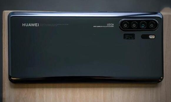 華為P50 Pro的3D渲染圖曝光，搭載全新的鴻蒙系統(tǒng)