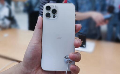 怎樣在手機上貸款:iPhone 13全系保護殼曝光：后攝大改動、比小米11U還過分